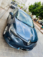 voitures-renault-clio-5-2022-business-alger-centre-algerie