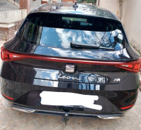 voitures-seat-leon-2024-fr-alger-centre-algerie