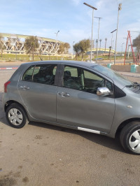 voitures-toyota-yaris-2007-bir-el-djir-oran-algerie