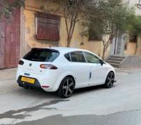 سيارات-seat-leon-2012-مدريسة-تيارت-الجزائر