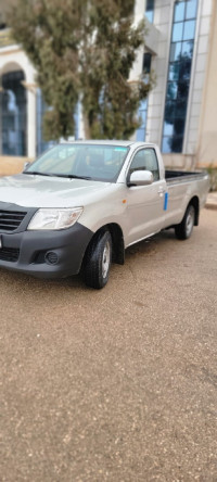 voitures-toyota-hilux-2014-el-bayadh-algerie