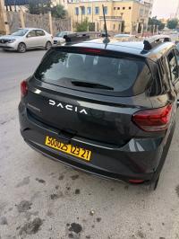 سيارات-dacia-sandero-2023-stepway-extreme-حمادي-كرومة-سكيكدة-الجزائر