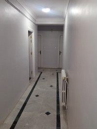 appartement-location-f4-alger-hydra-algerie