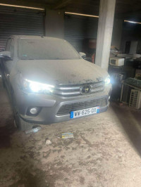 voitures-toyota-hilux-2017-legend-dc-4x4-tizi-ouzou-algerie