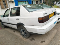 automobiles-volkswagen-jetta-1997-skikda-algerie