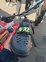 vetements-et-chaussures-de-cyclistes-nike-41-khenchela-algerie