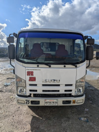 camion-isuzu-2016-baghlia-boumerdes-algerie