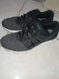 Banquette Asics 