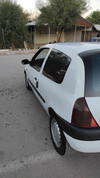 voitures-renault-clio-2-2001-maghnia-tlemcen-algerie