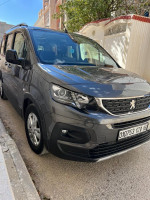 voitures-peugeot-rifter-2021-tebessa-algerie