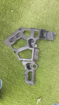 support parchoc arrière gauche Megane 3  
