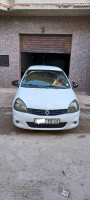 voitures-renault-clio-campus-2012-bye-tadjenanet-mila-algerie