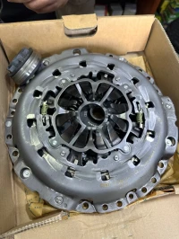 Pièces moteur Renault Peugeot volswagen 