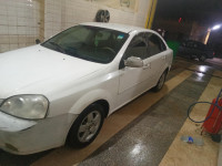 voitures-chevrolet-optra-4-portes-2012-aflou-laghouat-algerie