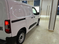 voitures-fiat-doblo-2024-nouveau-batna-algerie