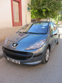 voitures-peugeot-207-2007-bouira-algerie