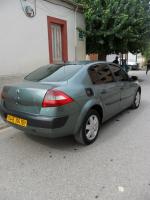 voitures-renault-megane-2-classique-2004-bouira-algerie