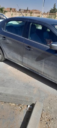 سيارات-peugeot-301-2014-allure-البيض-الجزائر