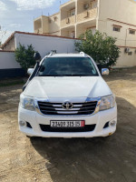 voitures-toyota-hilux-2015-legend-dc-4x4-pack-luxe-freha-tizi-ouzou-algerie