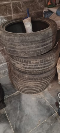 إطارات-وعجلات-bon-etat-حمادي-بومرداس-الجزائر