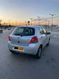 voitures-toyota-yaris-2008-alger-centre-algerie