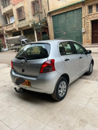 voitures-toyota-yaris-2008-alger-centre-algerie