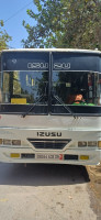 bus-isuzu-2003-algerie