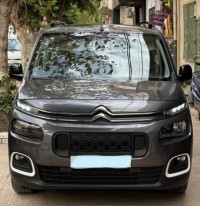السيارات-النفعية-citroen-berlingo-2023-allure-البليدة-الجزائر