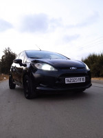 voitures-ford-fiesta-2011-les-eucalyptus-alger-algerie