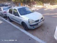 سيارات-renault-clio-classique-2002-بحيرة-الطيور-الطارف-الجزائر