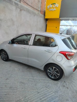 voitures-hyundai-grand-i10-2017-tt-options-dar-el-beida-alger-algerie