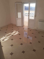 niveau-de-villa-vente-f4-bouira-algerie