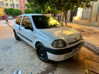 voitures-renault-clio-2-1999-extreme-chlef-algerie