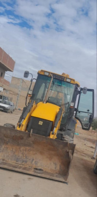 engin-jcb-2009-bechar-algerie