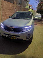 voitures-kia-sorento-2014-biskra-algerie