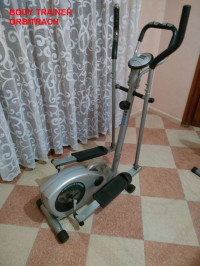 autres-equipements-lot-04-appareils-sport-velo-fixebody-trainertapis-roulantcheval-de-musculation-mostaganem-algerie