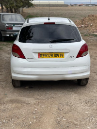 voitures-peugeot-207-2009-el-eulma-setif-algerie