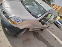 voitures-renault-kangoo-2007-barika-batna-algerie