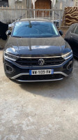 voitures-volkswagen-t-roc-2023-r-line-bab-ezzouar-alger-algerie