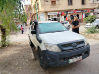 voitures-toyota-hilux-2009-4x4-d4d-ouled-yaich-blida-algerie