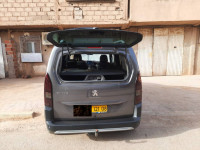 tout-terrain-suv-peugeot-rifter-2021-abadla-bechar-algerie