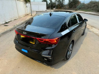 voitures-kia-cerato-2021-adrar-algerie