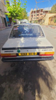 voitures-peugeot-305-1983-bouira-algerie