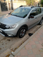 voitures-dacia-sandero-2019-techoro-hussein-dey-alger-algerie