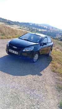 سيارات-chevrolet-sail-4-portes-2011-عين-البنيان-الدفلة-الجزائر