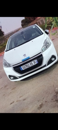 voitures-peugeot-208-2015-allure-facelift-ain-el-bia-oran-algerie