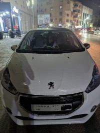 سيارات-peugeot-208-2013-allure-المنصورة-تلمسان-الجزائر