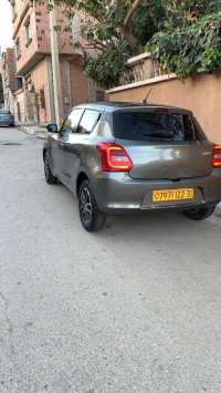 voitures-suzuki-swift-2022-es-senia-oran-algerie