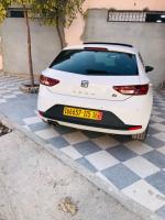 moyenne-berline-seat-leon-2015-reference-el-eulma-setif-algerie