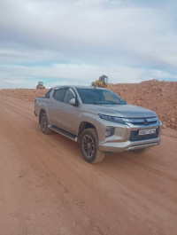 utilitaire-mitsubishi-l200-2021-doube-cabine-evolution-abadla-bechar-algerie